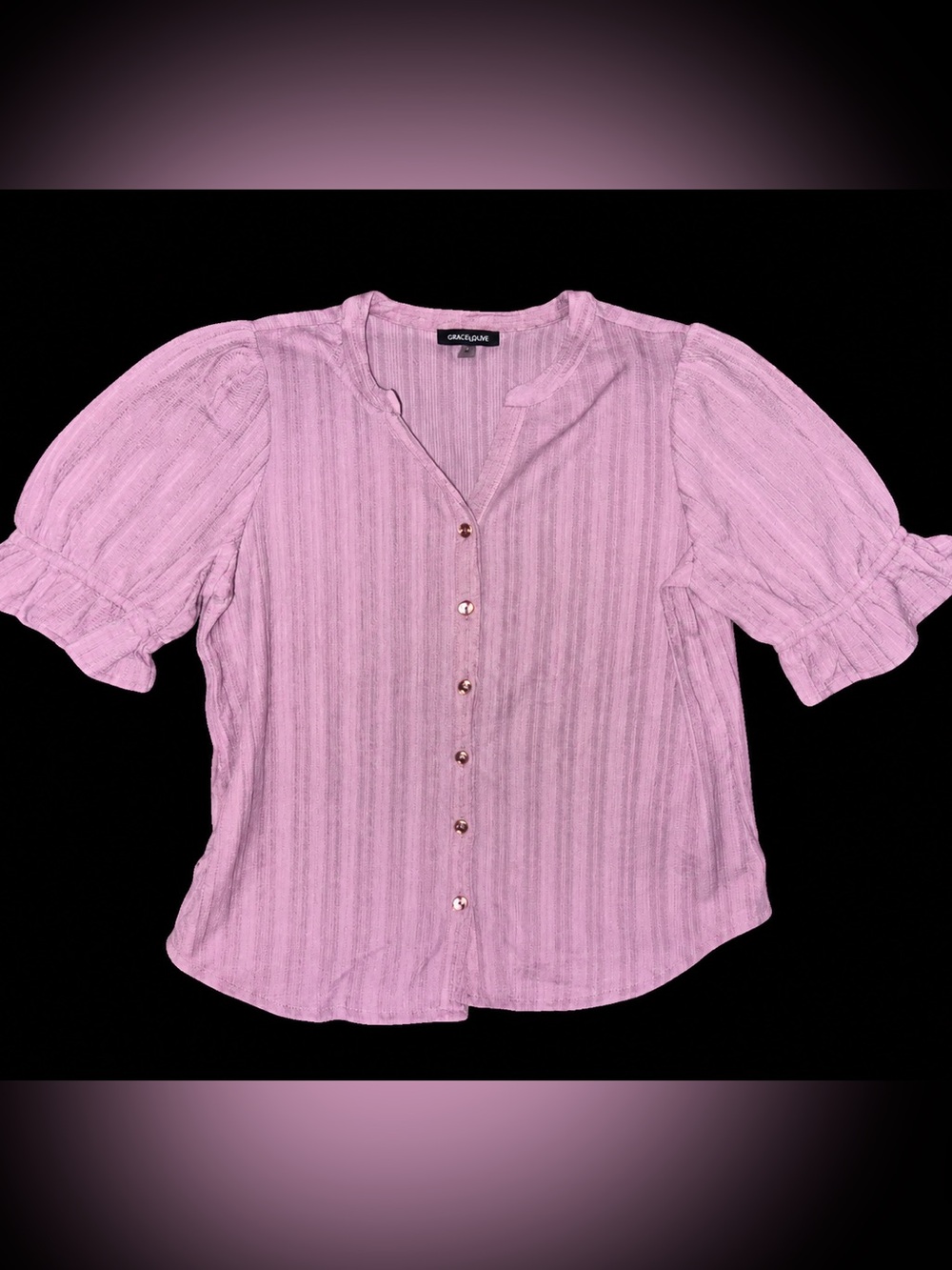 Cable & Gauge Lavendar Textured Button-Down Short Sleeve Blouse